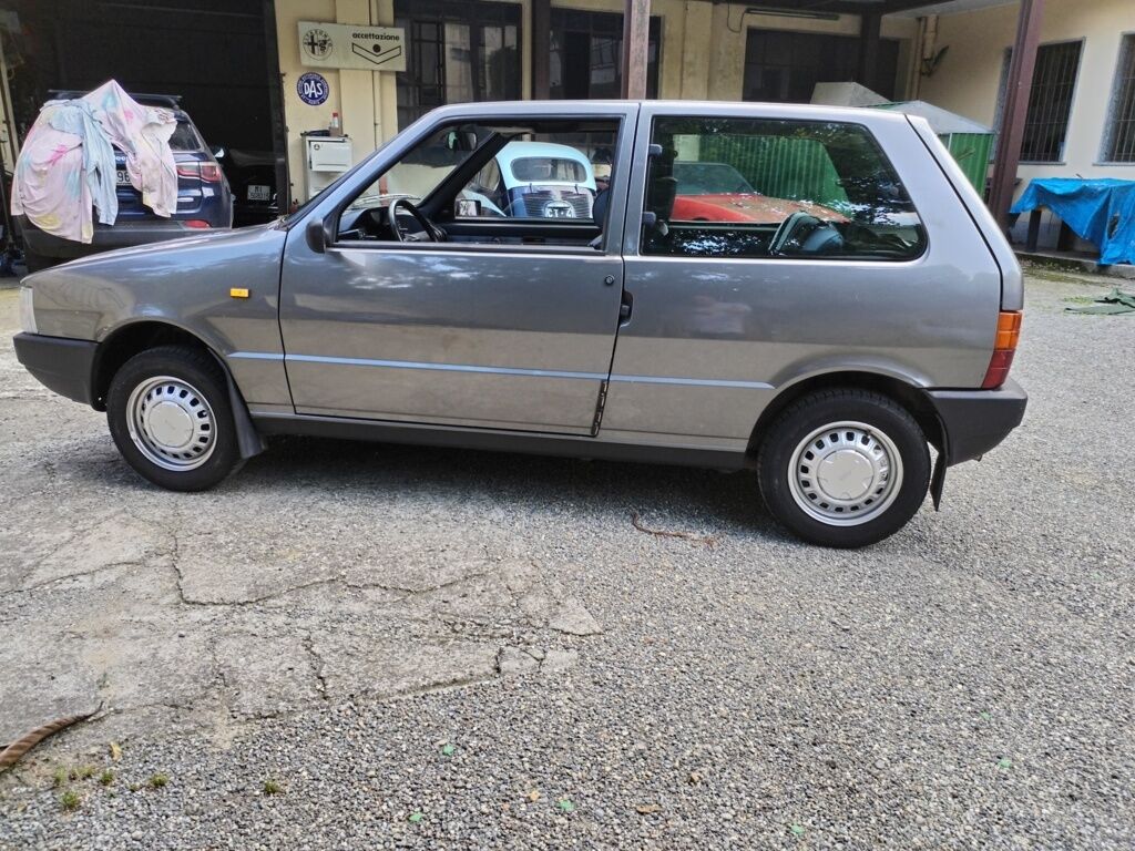 5309001  FIAT Uno 60 s