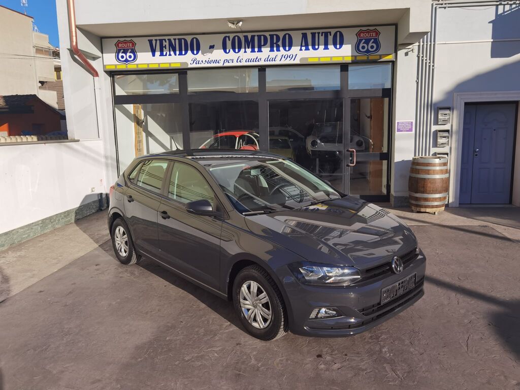 5333357  VOLKSWAGEN Polo 6 serie 1.0 65